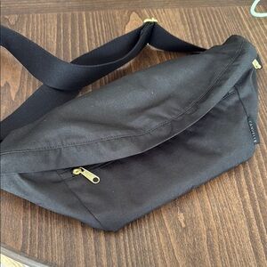 Canvelle oversized fanny pack